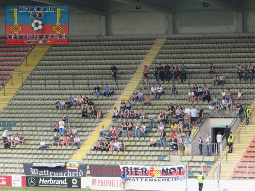 Wattenscheider Fans in der Krefelder Grotenburg