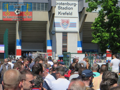 Andrang zum Spiel KFC Uerdingen 05 gegen den Wuppertaler SV