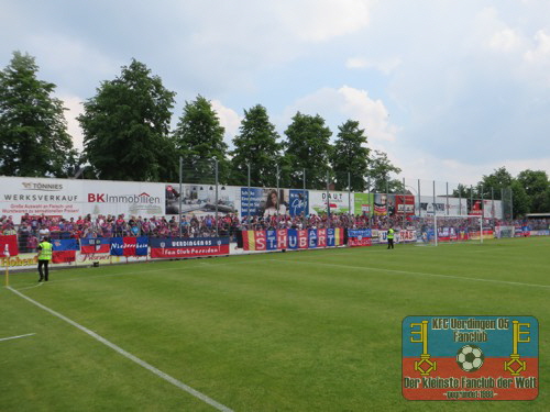 KFC-Fans im Jahnstadion Wiedenbrück